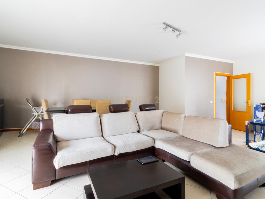 Apartamento T3 Espaçoso com elevador em Pataias, Alcobaça com Vista para o Campo - Image 5