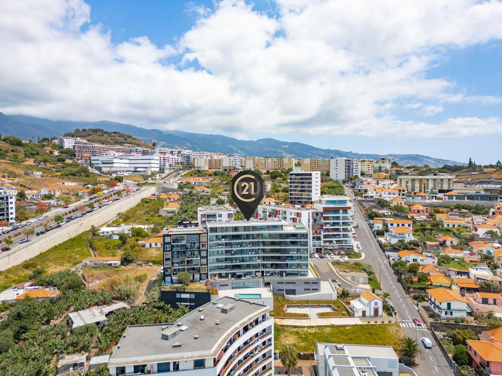 Apartamento T1 Novo a Estrear no Amparo – Vista Mar, Piscina e Ginásio - Image 7