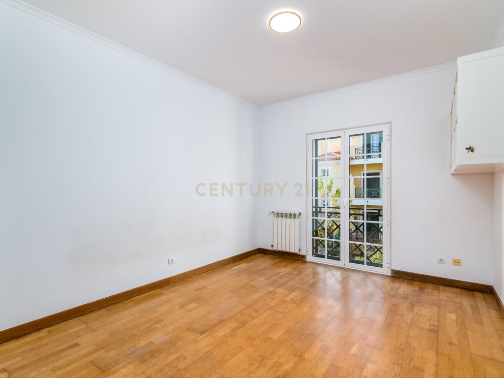 Apartamento T4 | Quinta Da Beloura - Image 27