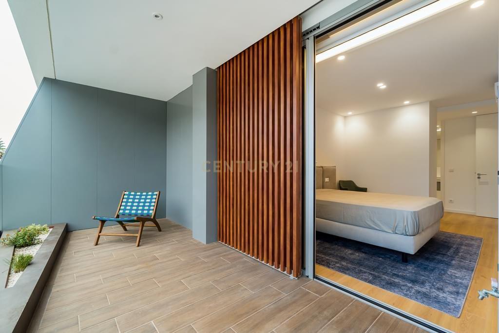 Apartamento T3 de charme totalmente mobilado no Belas Clube de Campo - Image 20