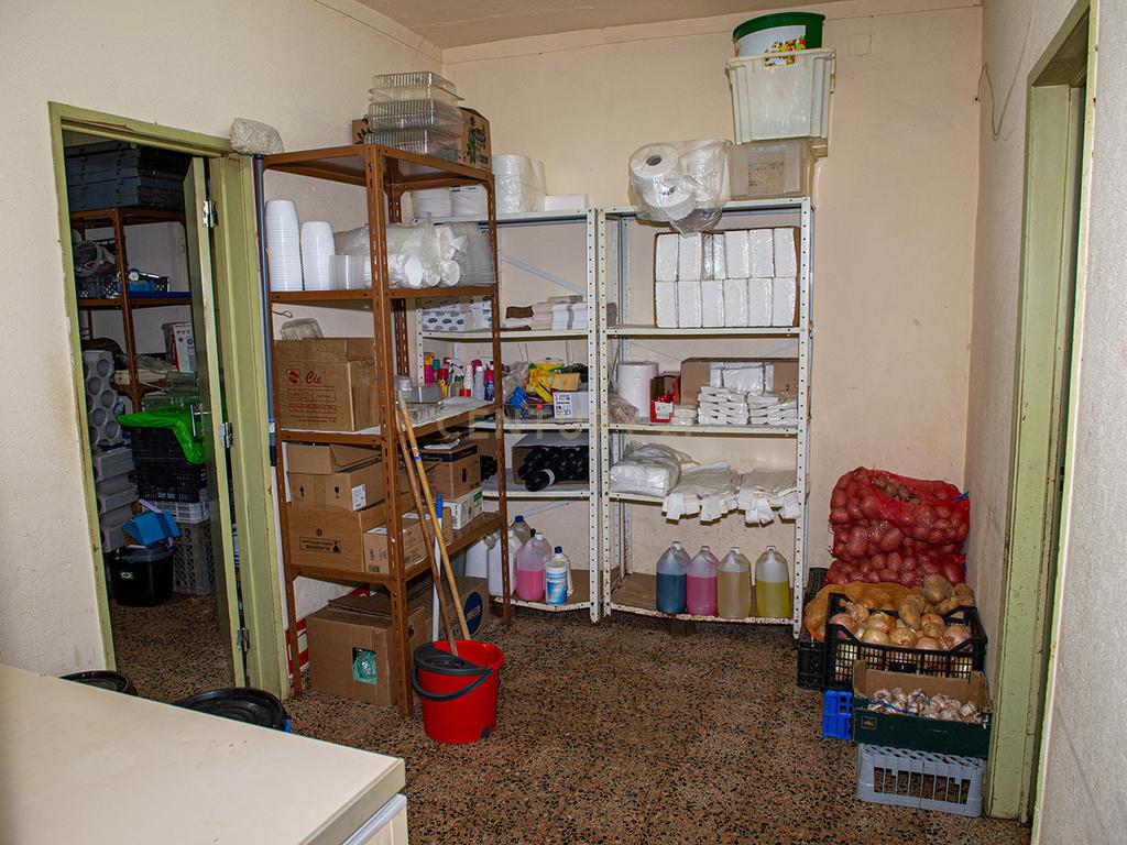 Restaurante com 60 lugares e um Apartamento T2 - Image 14