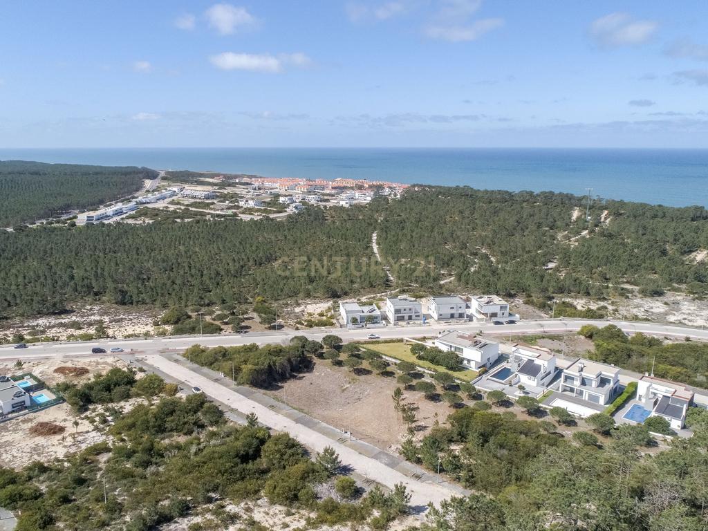 Excelente lote para construção à beira mar - Image 18