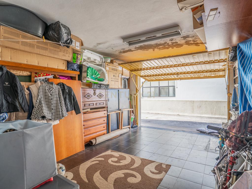Apartamento Duplex T3+2 com Garagem Box - Image 33