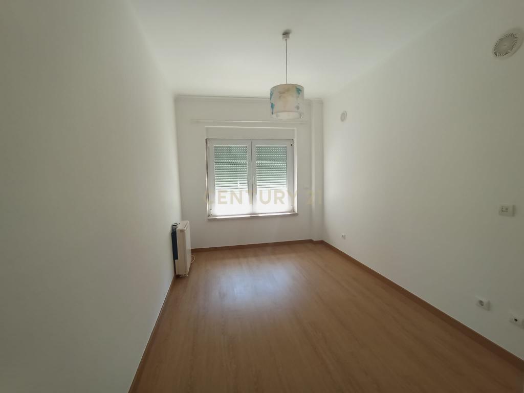 Apartamento T3 na Costa da Caparica - Image 19