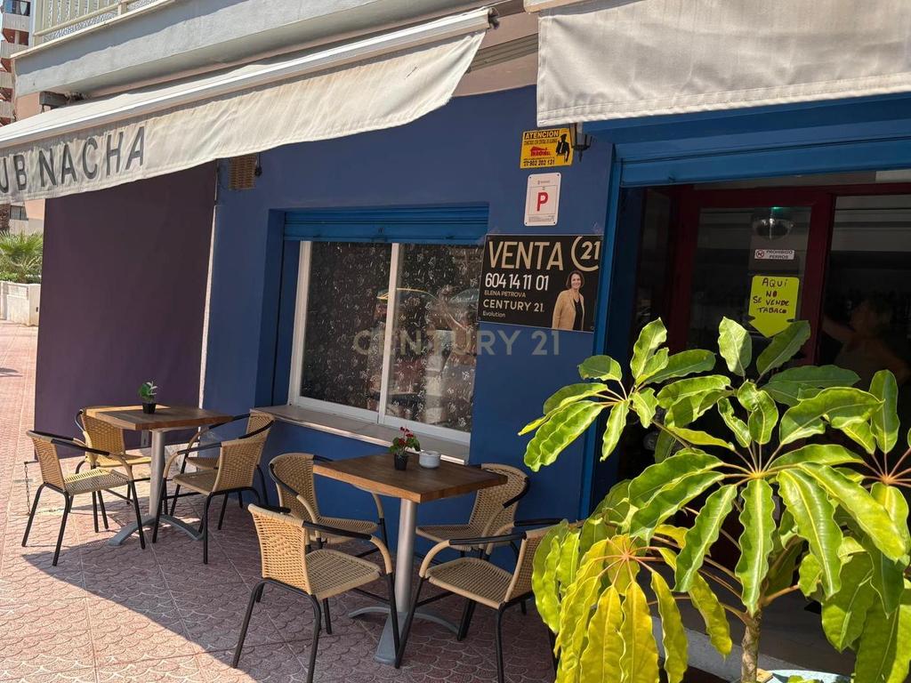 À venda: Negócio em funcionamento — Pub icônico na zona de La Fossa, Calpe! 🍻 - Image 19