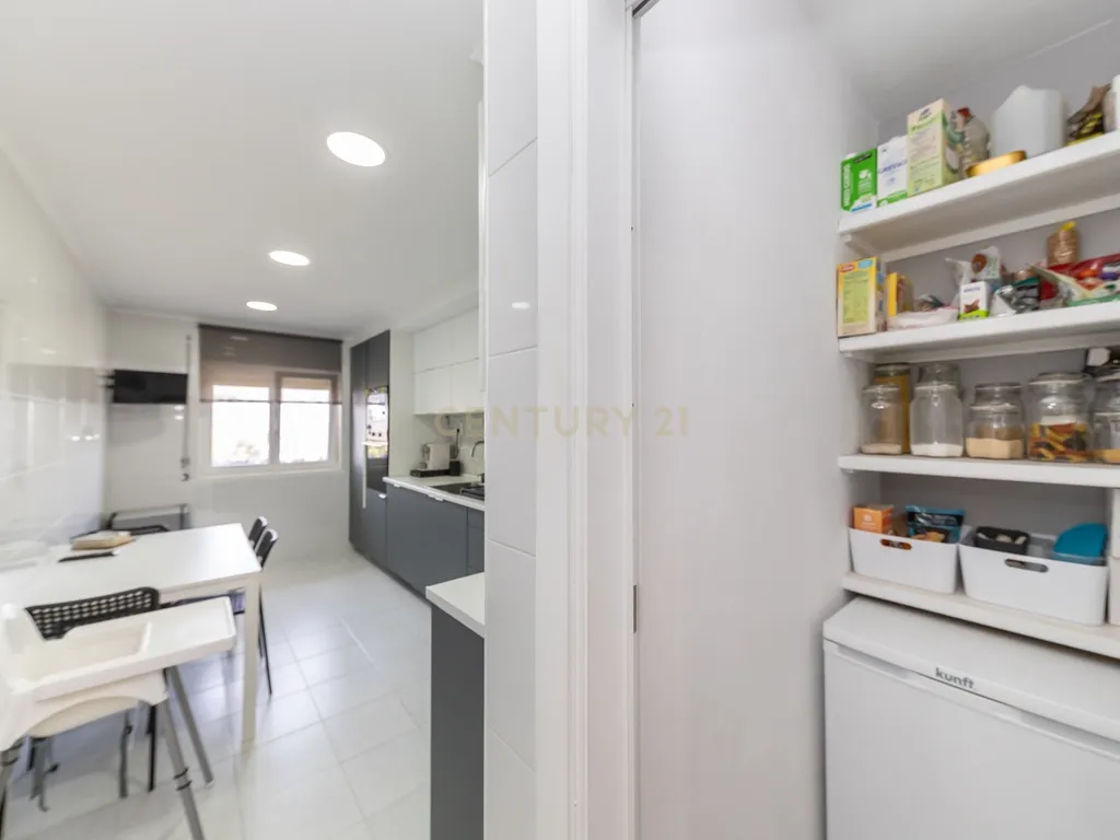 Apartamento T2, nos Fidalguinhos - Barreiro - Lavradio - Image 19