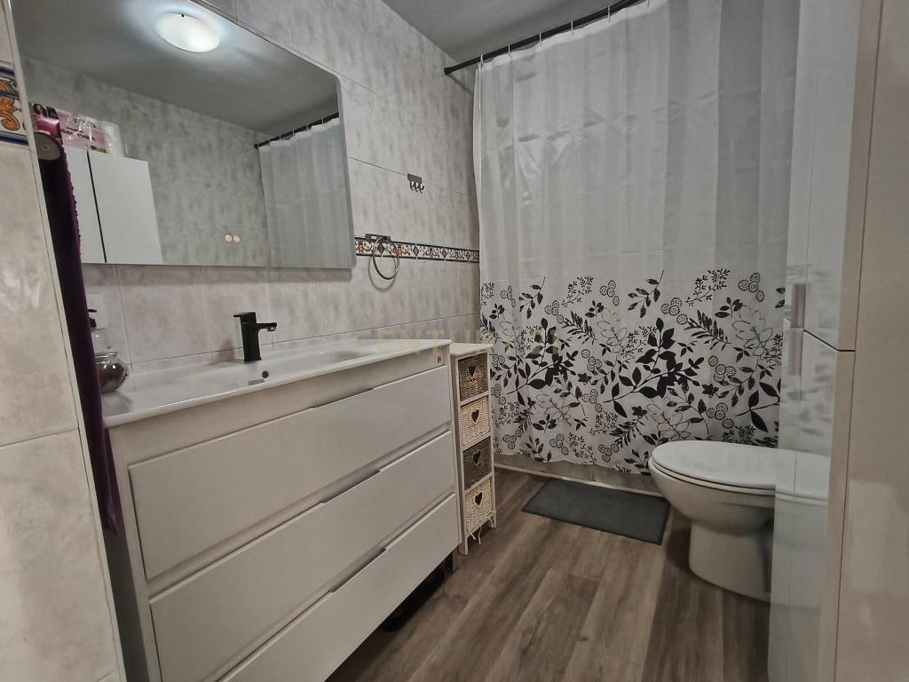 Luxuosa Moradia T4 em Santa Cruz de Tenerife  - Image 22