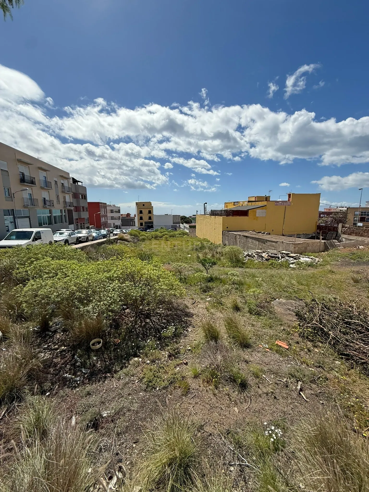 Terreno urbano em El Sobradillo – 550 m² para construir em grande - Image 3