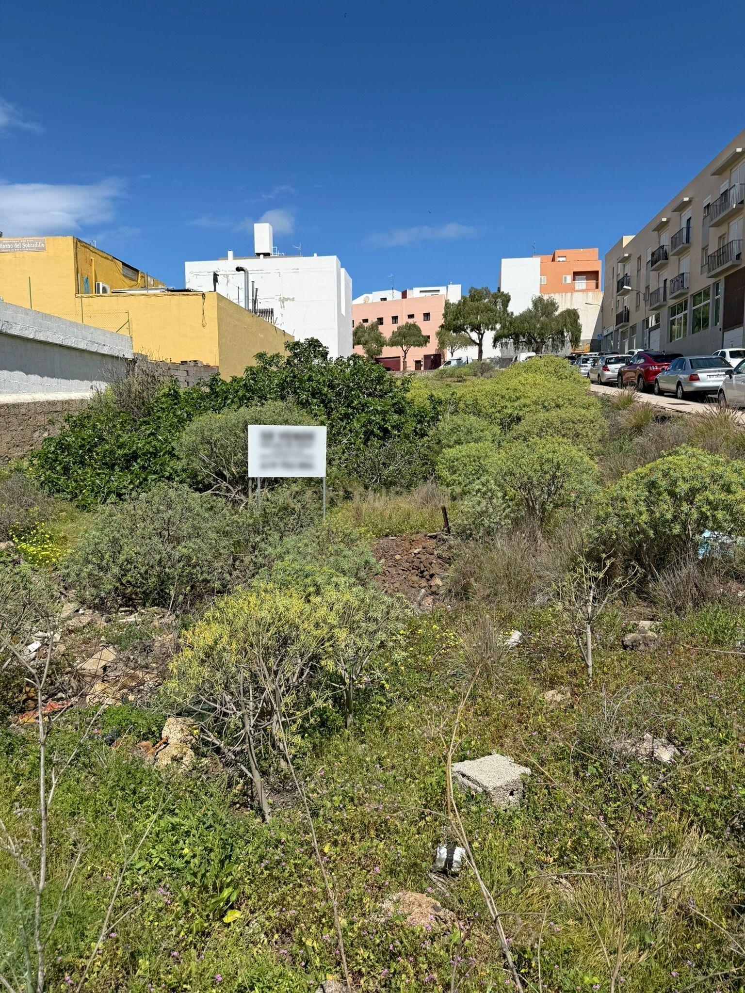 Terreno urbano em El Sobradillo – 550 m² para construir em grande - Image 6