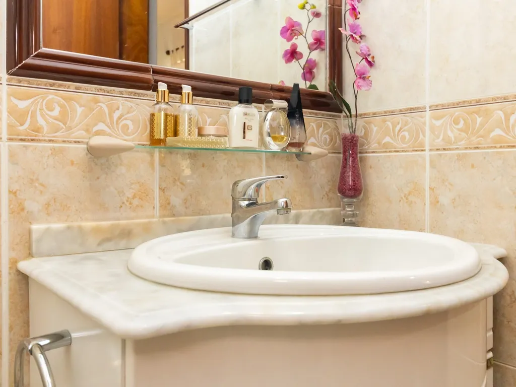 Moradia em Banda de 5 assoalhadas na Banática - Image 19