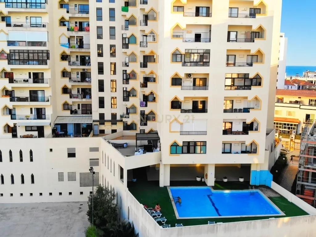 T1 com terraço privado a 350 metros do areal da praia da Rocha - Image 16