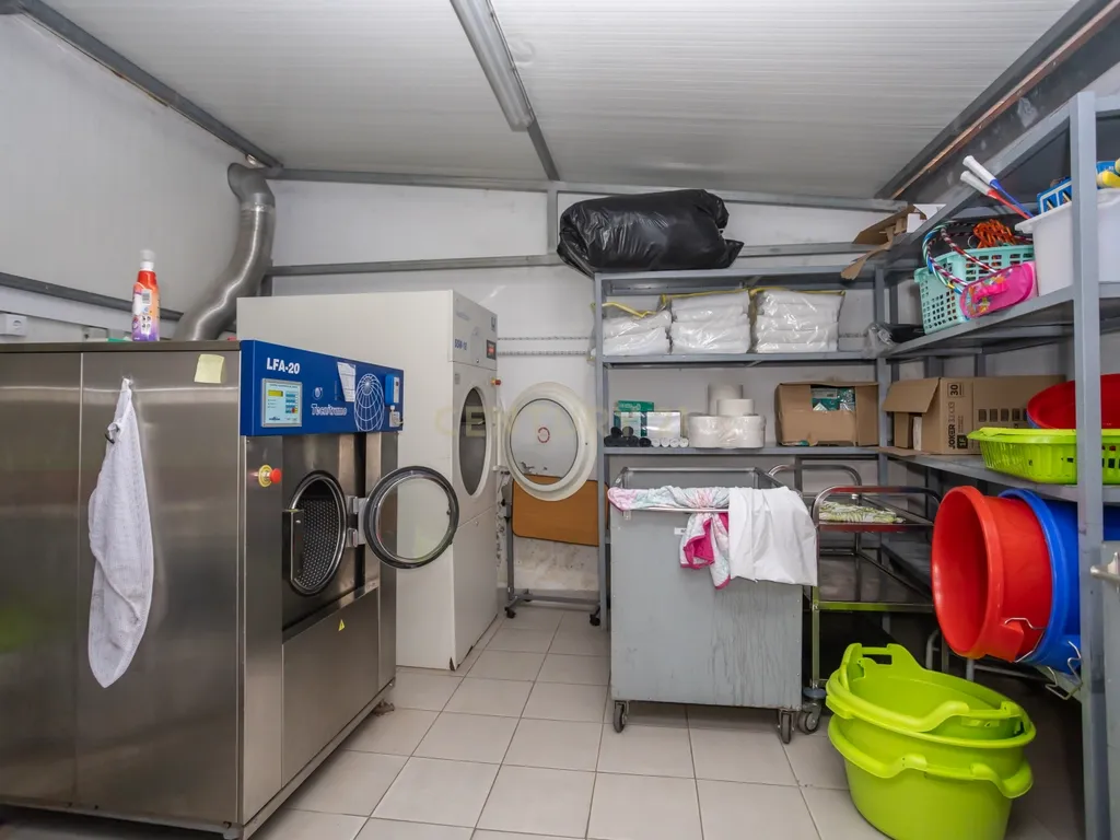 Fantástica Moradia Versátil com Piscina e Jardim, junto a serra da Arrábida – Setúbal - Image 35