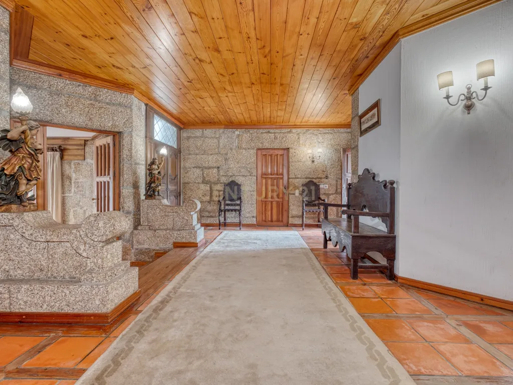 Herdade em Moreira de Cónegos – Moradia com 4 Frentes com Piscina 6 Hectares de terreno ideal para Organização de eventos, Alojamento local , boutique hotel etc - Image 67