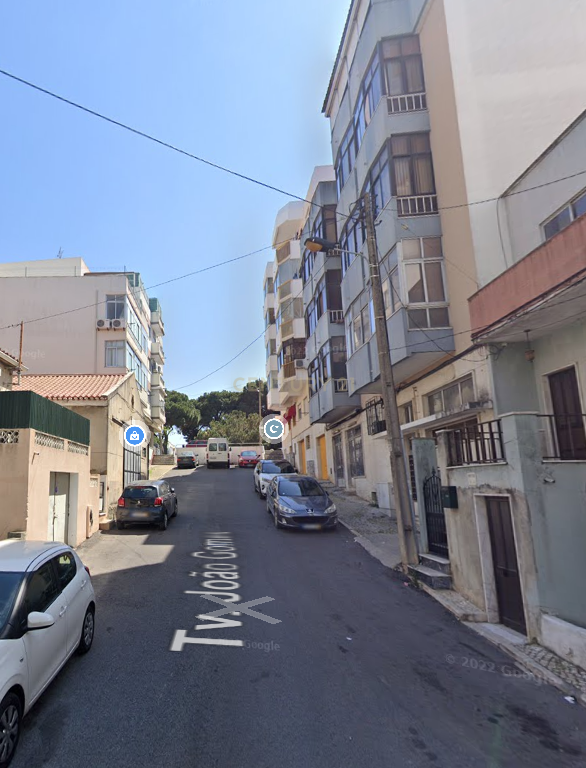 T1 Remodelado no Laranjeiro – Último Andar  - Image 17