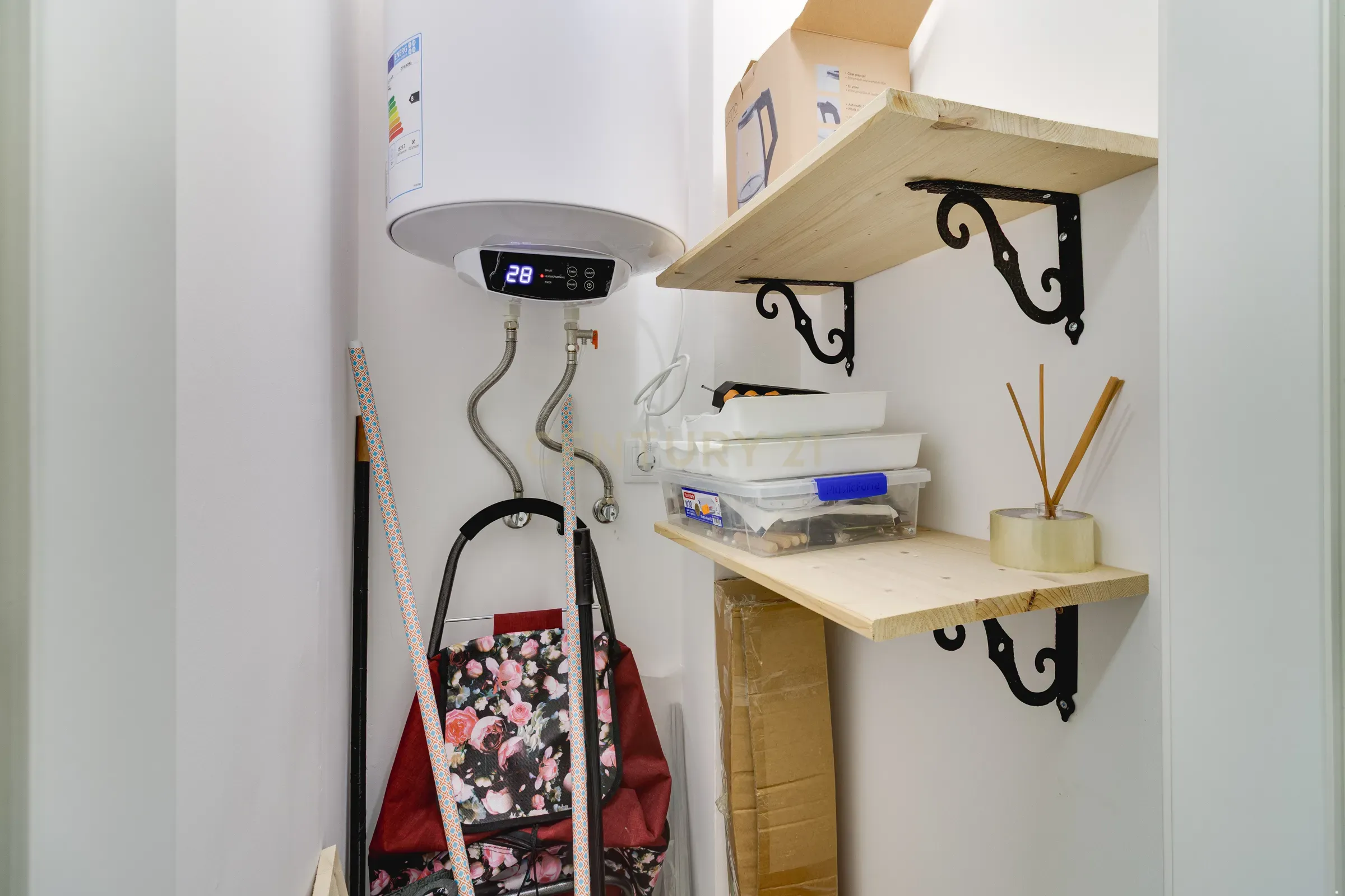 Fotografia 7 de Apartamento T1 + 1 (CAVE-2) à venda na Avenida Cidade de Lisboa - Casal do Cotão