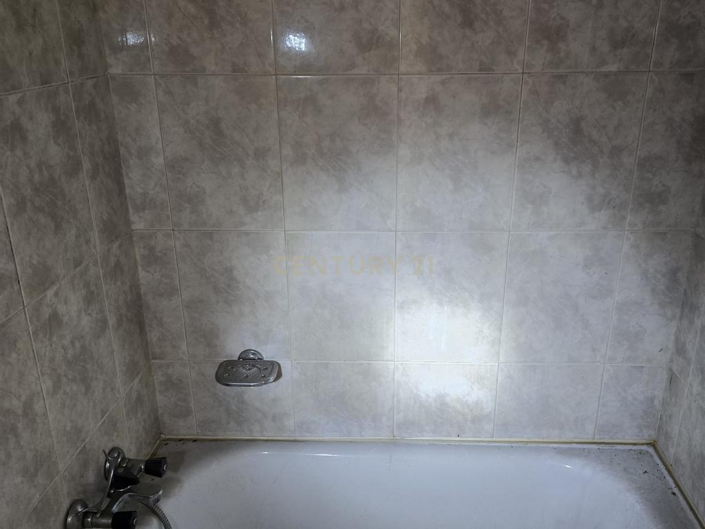 Moradia com 2 apartamentos em Odivelas - Image 22