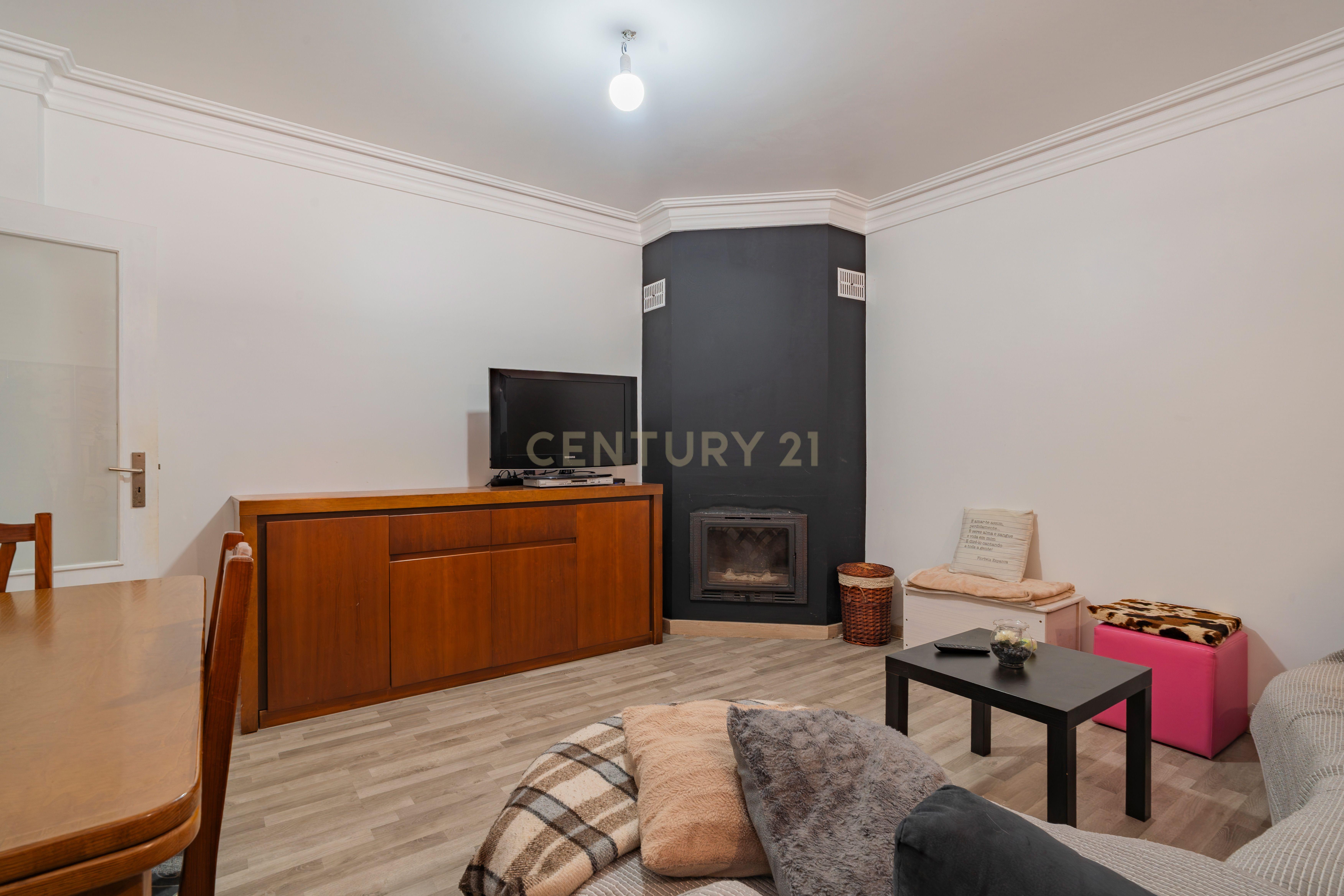 Fotografia 9 de Apartamento T3 Rés-do-Chão com Garagem | Excelente Localização | Marinha Grande
