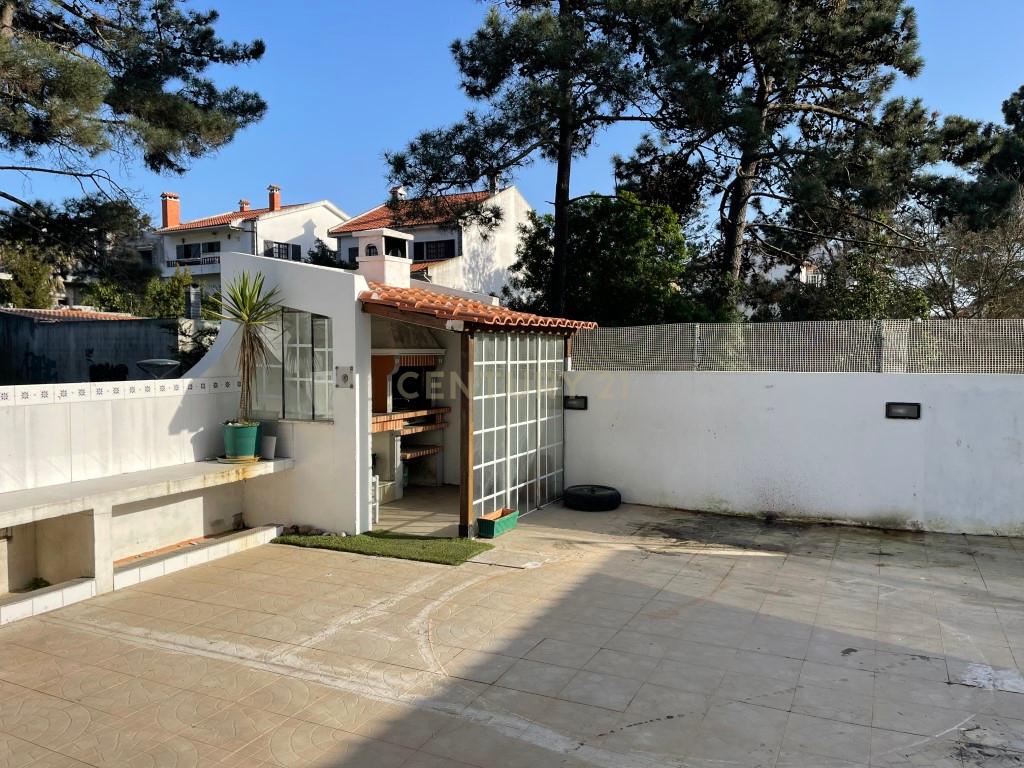 Moradia T4 no Condomínio Sol à Lua | Amora, Seixal - Image 32