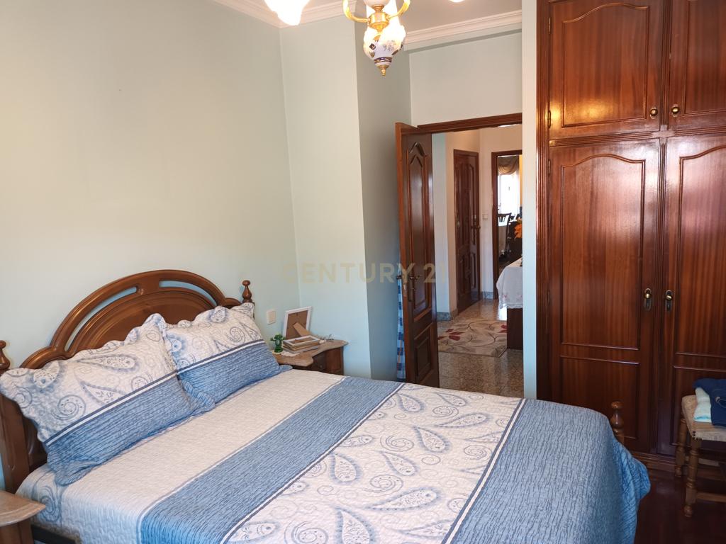 Vende-se apartamento T3 Duplex, zona das Antas, Porto - Image 17