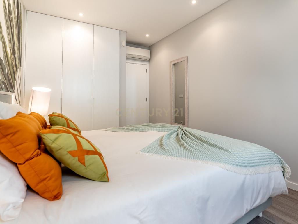 Luxuoso apartamento T2+1 com vista mar - Albufeira - Image 22