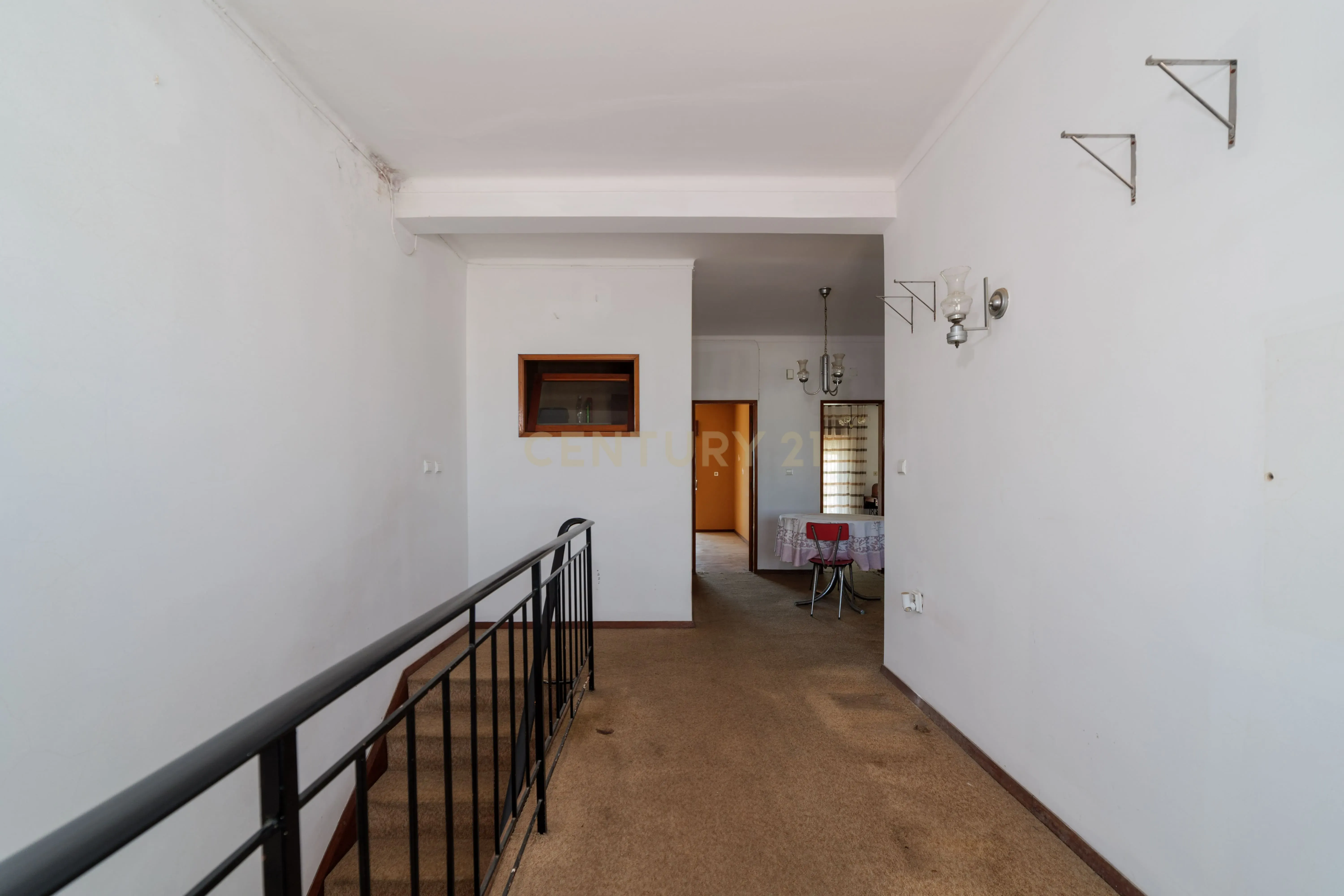 Moradia T3 com Espaço Comercial no Centro de Tavira – Largo de São Brás - Image 20