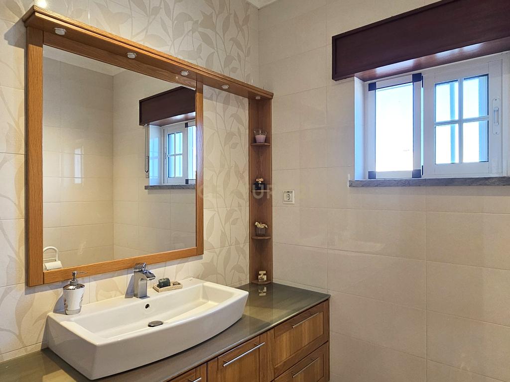 Vila T2+2 em Vendas Novas - Image 17