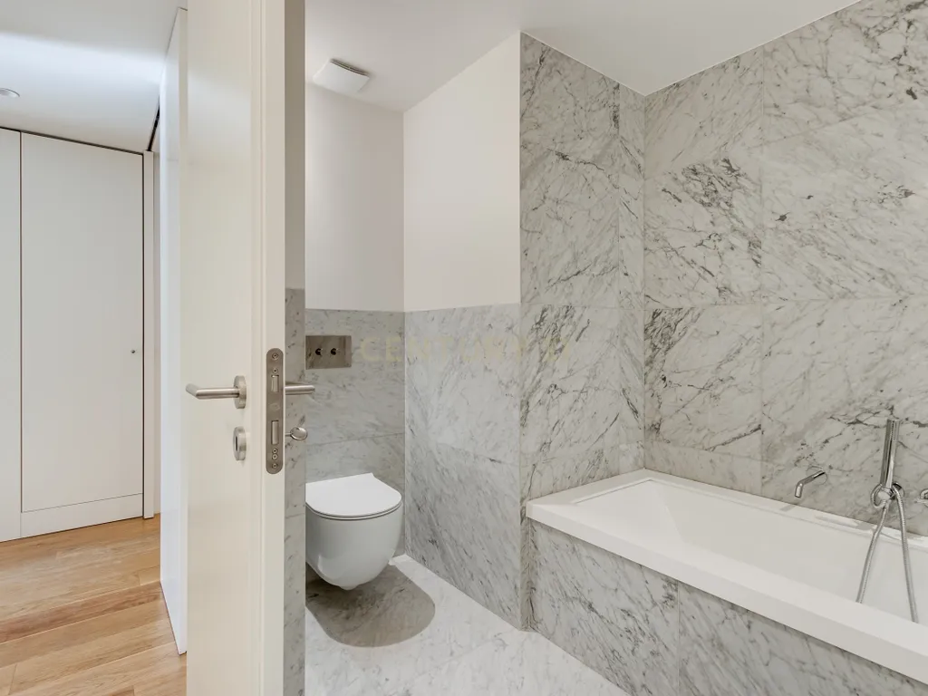 Apartamento T2+1 inserido no emblemático Edifício "Alegria 25". - Image 20