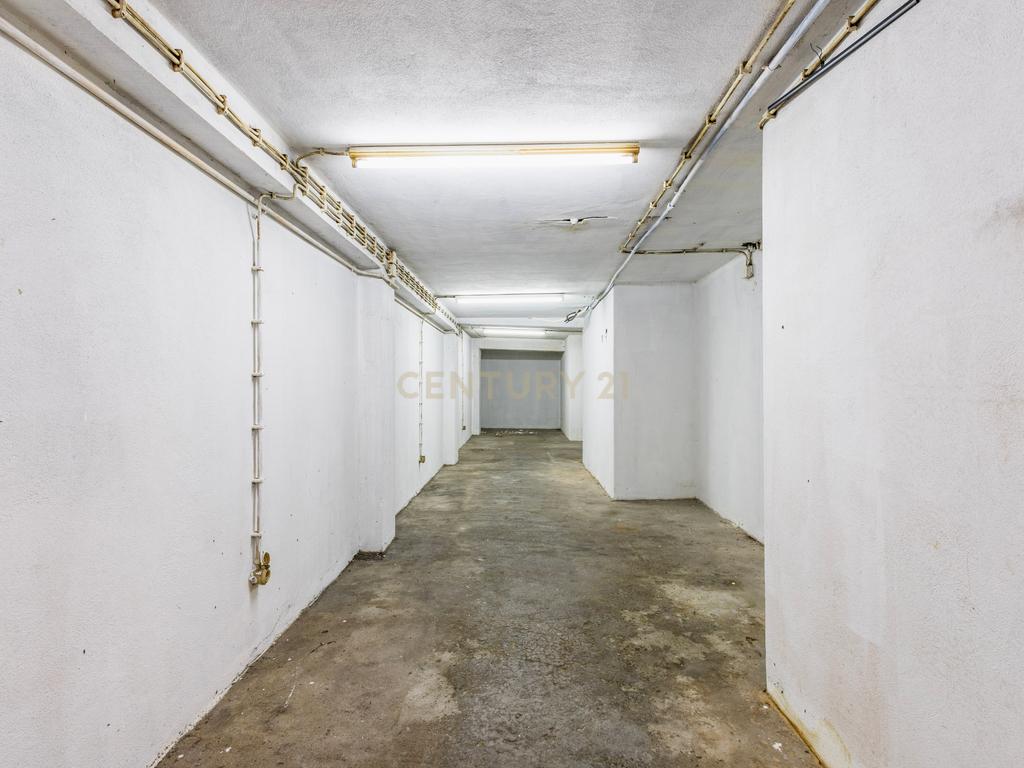LOJA AVENIDA MARQUÊS DE POMBAL / LEIRIA - Image 24