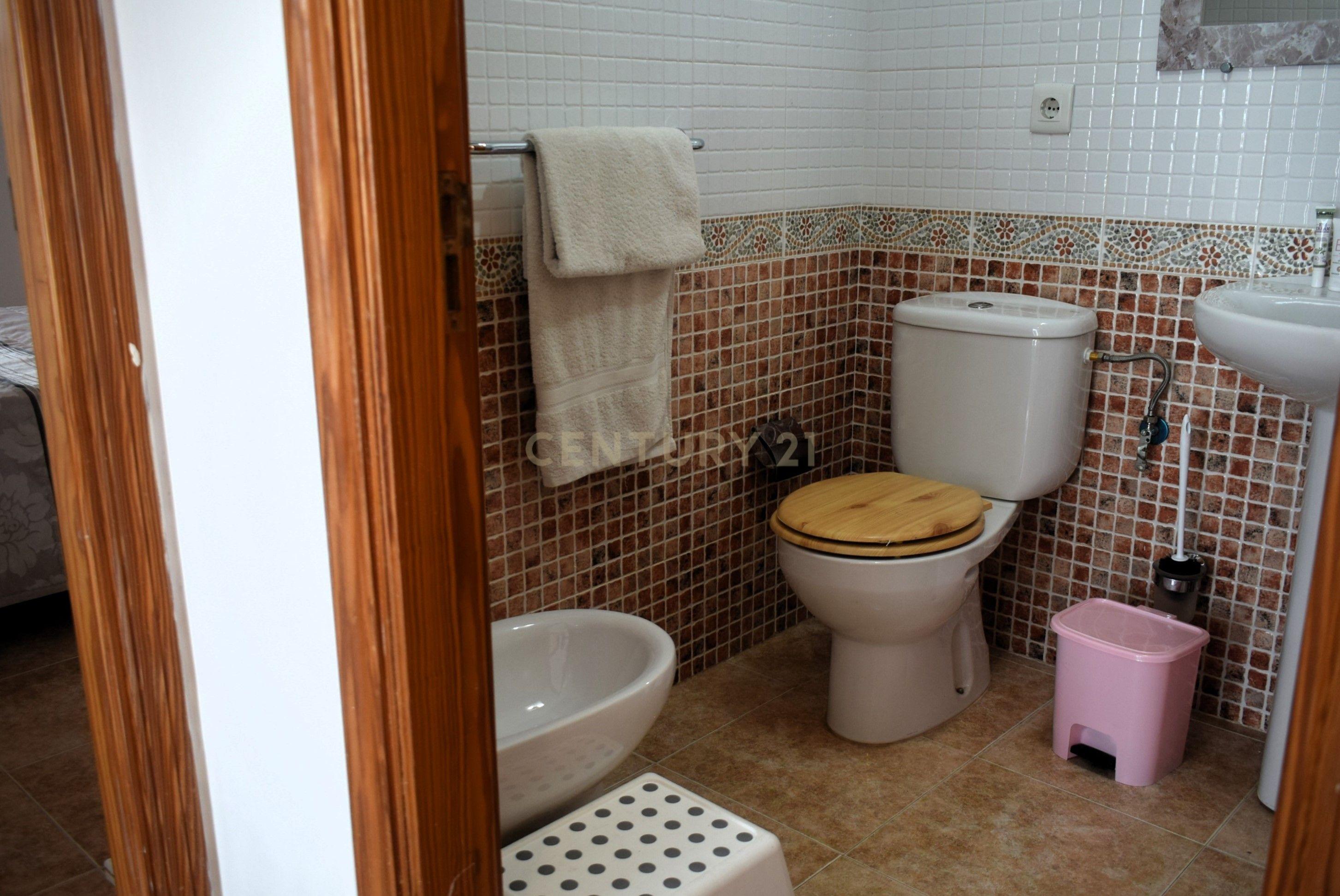 undefined - Image 40