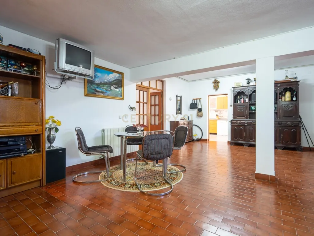 Moradia T3 com anexos e garagem para 3 carros – Canedo, Pampilhosa - Image 54