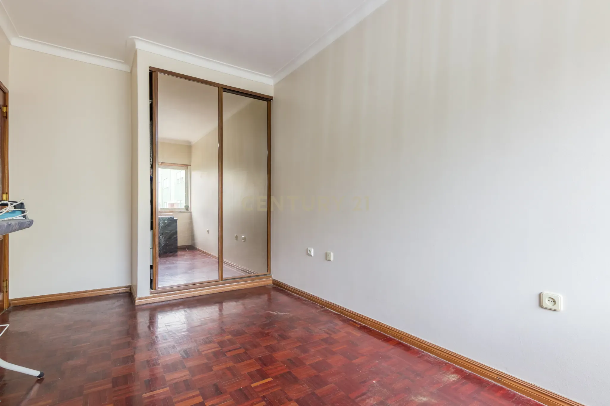 Espaçoso T3 em Baixa da Banheira - Image 8