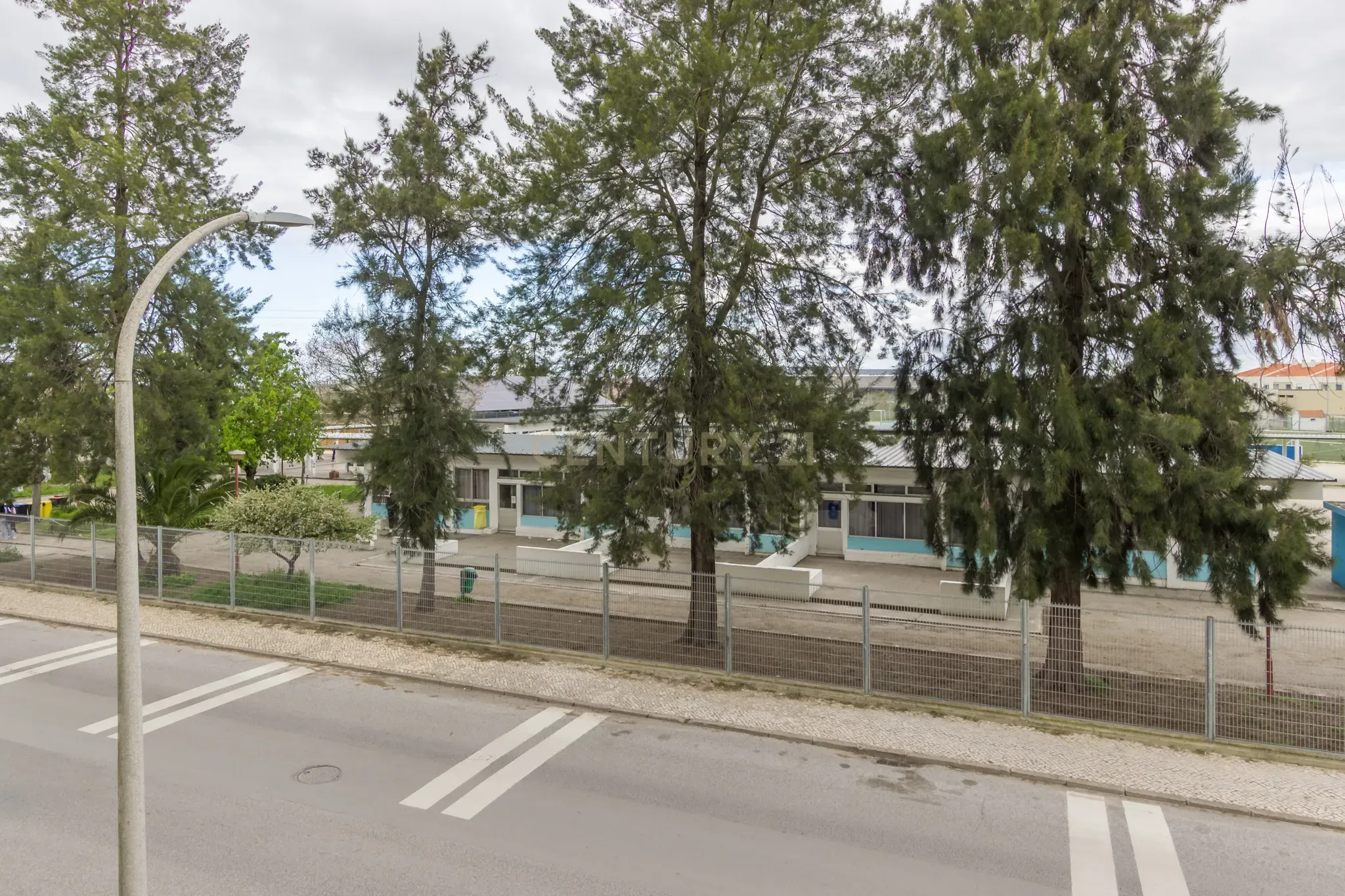 Espaçoso T3 em Baixa da Banheira - Image 18