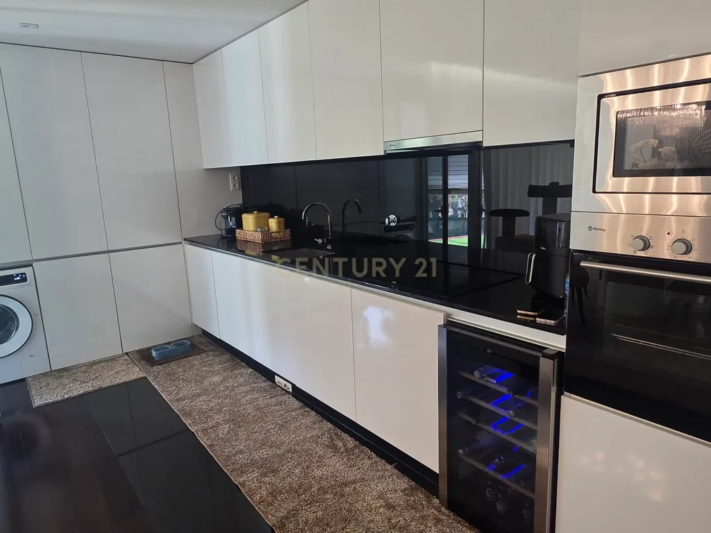 Luxuosa Apartamento Localizado T3 Fão Condomínio Fechado - Image 15