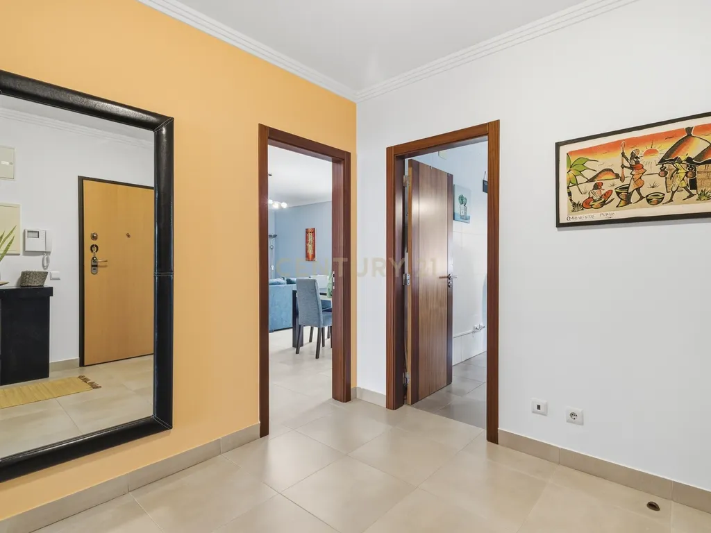Apartamento T3 com terraço e churrasqueira – Merceana, Alenquer - Image 9