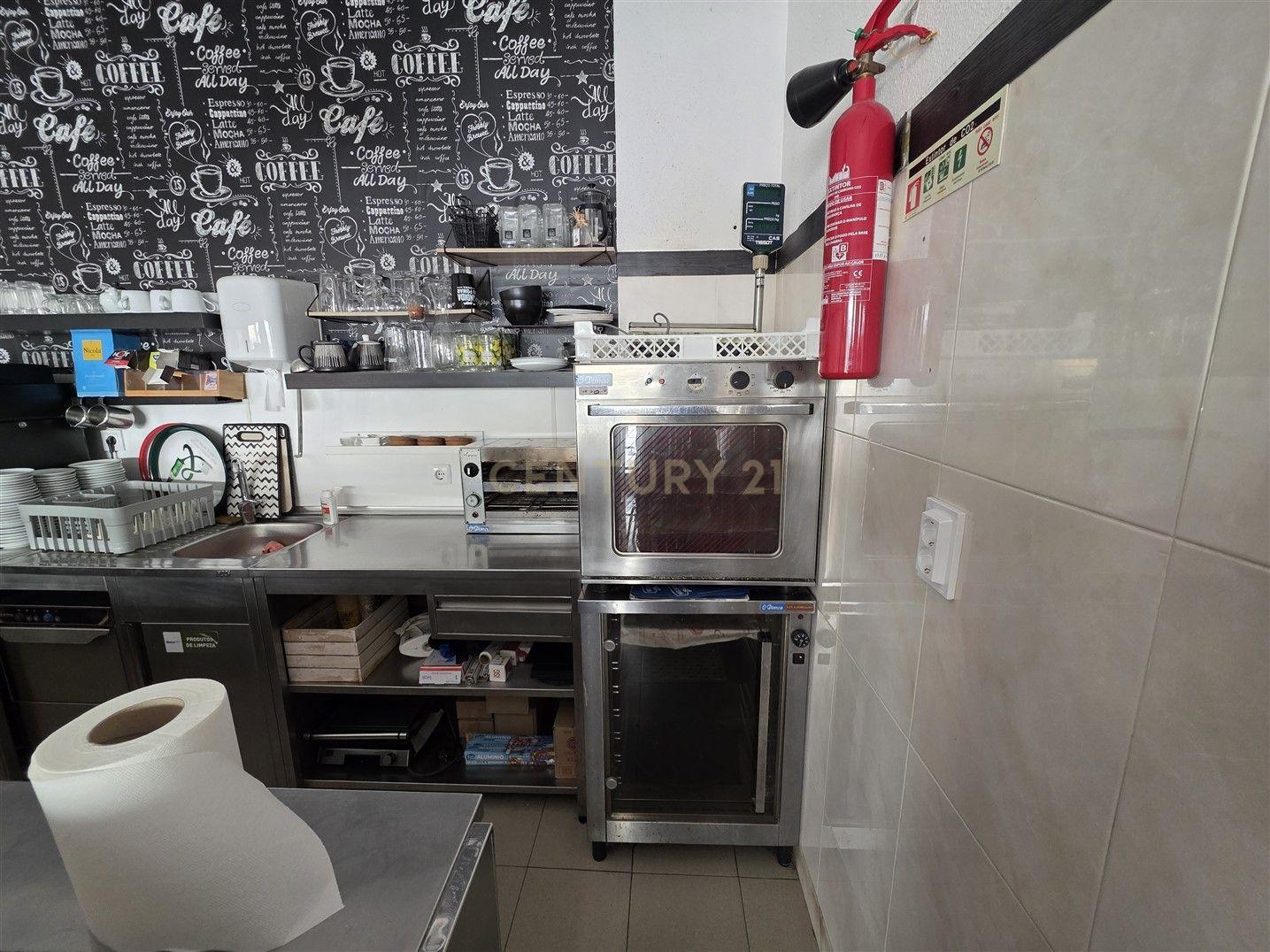 Fotografia 10 de Trespasse de Café em Belas – Pronto a Funcionar | €25.000