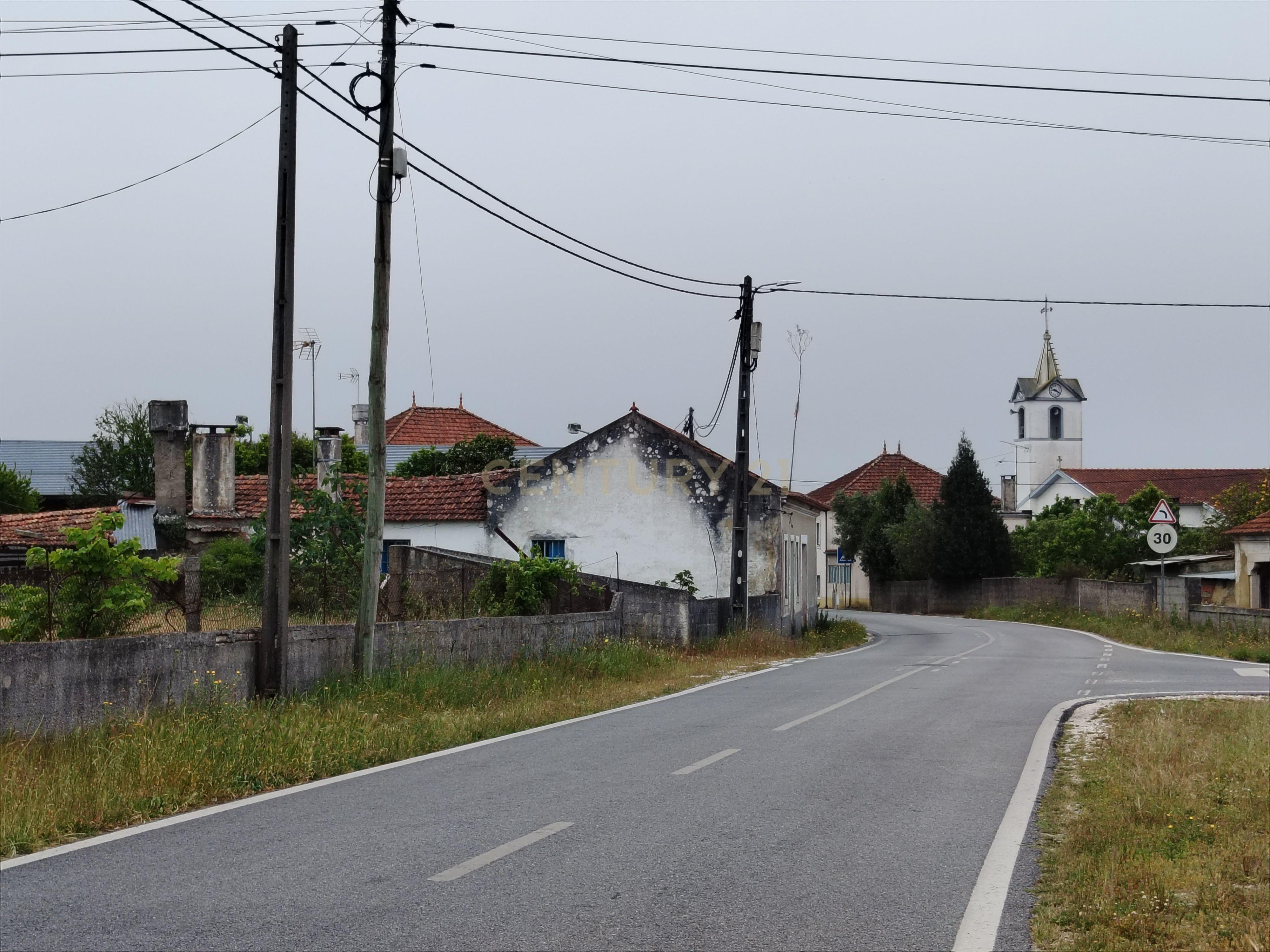 Fotografia 6 de Lote com Viabilidade de Construção — Total 402 m²