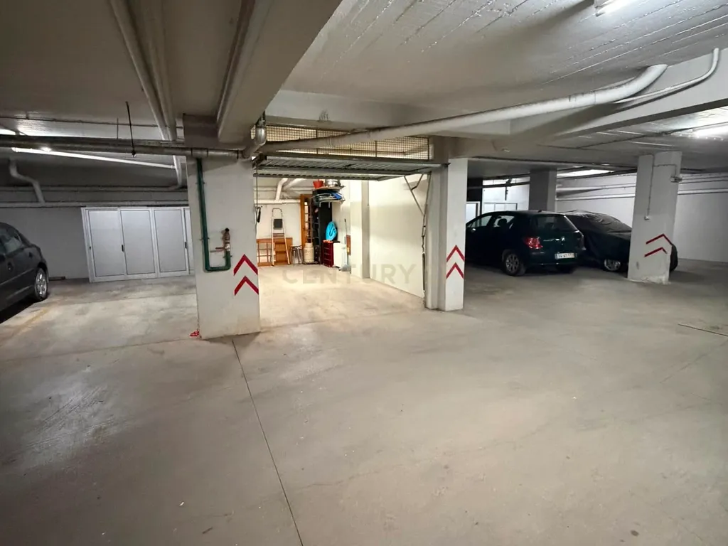Apartamento T2 com garagem em Armação de Pêra - Image 30