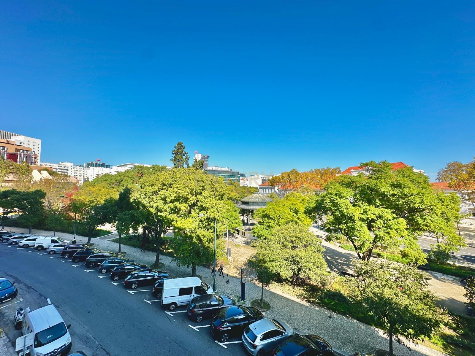 Apartamento T3 - Centro Lisboa, Saldanha - Image 29