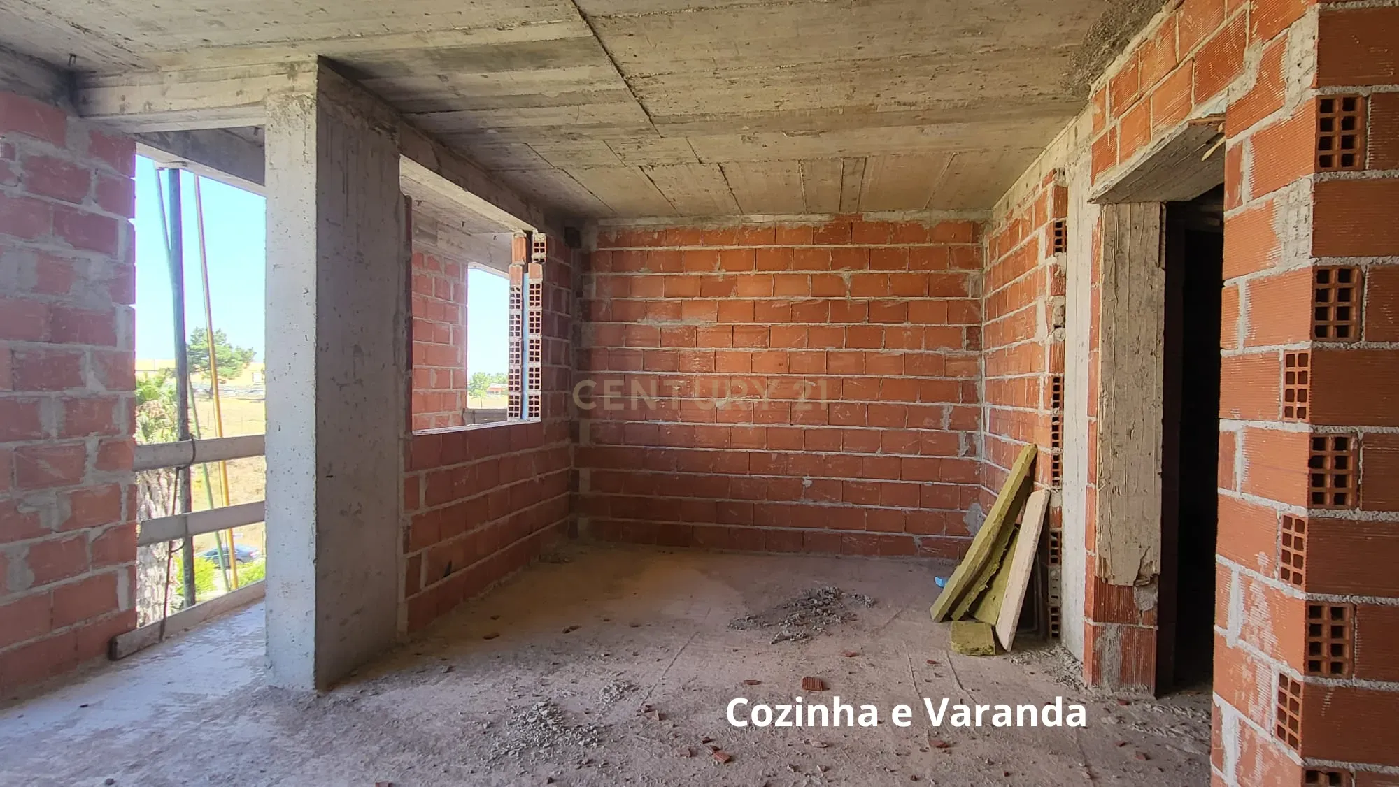 APARTAMENTO T3 | SANTA MARTA DO PINHAL | CORROIOS - Image 4