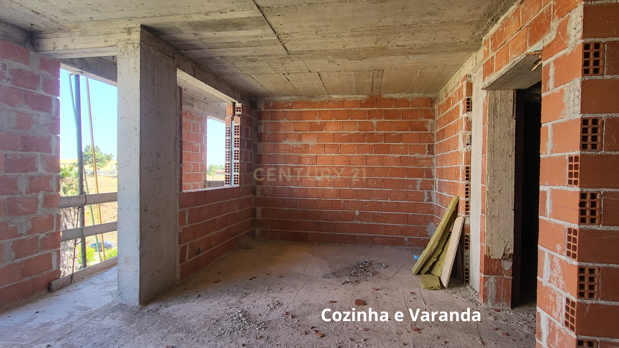 APARTAMENTO T3 | SANTA MARTA DO PINHAL | CORROIOS - Image 4