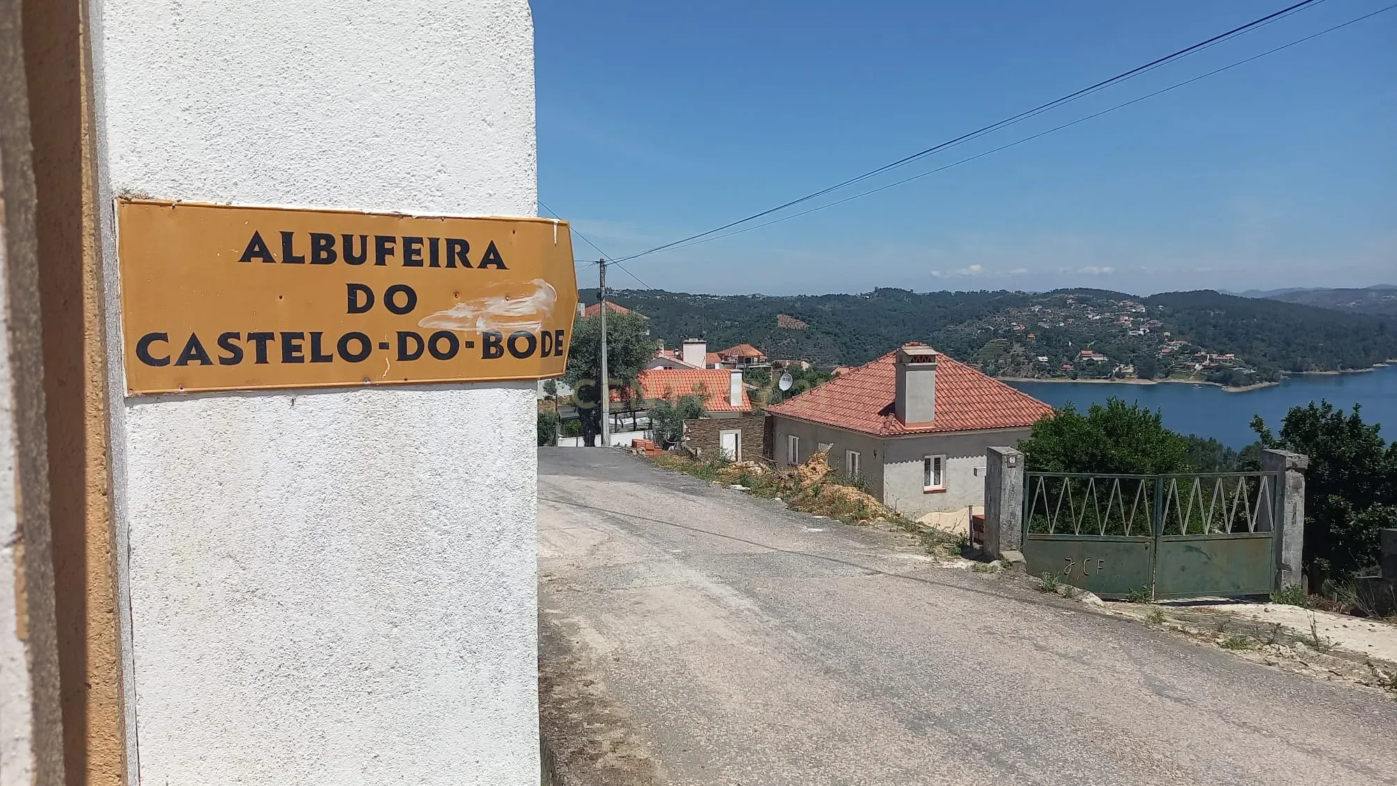 Magníficos terrenos com vista para o Rio Zêzere e a Albufeira de Castelo de Bode - DESCIDA DE PREÇO - Image 38