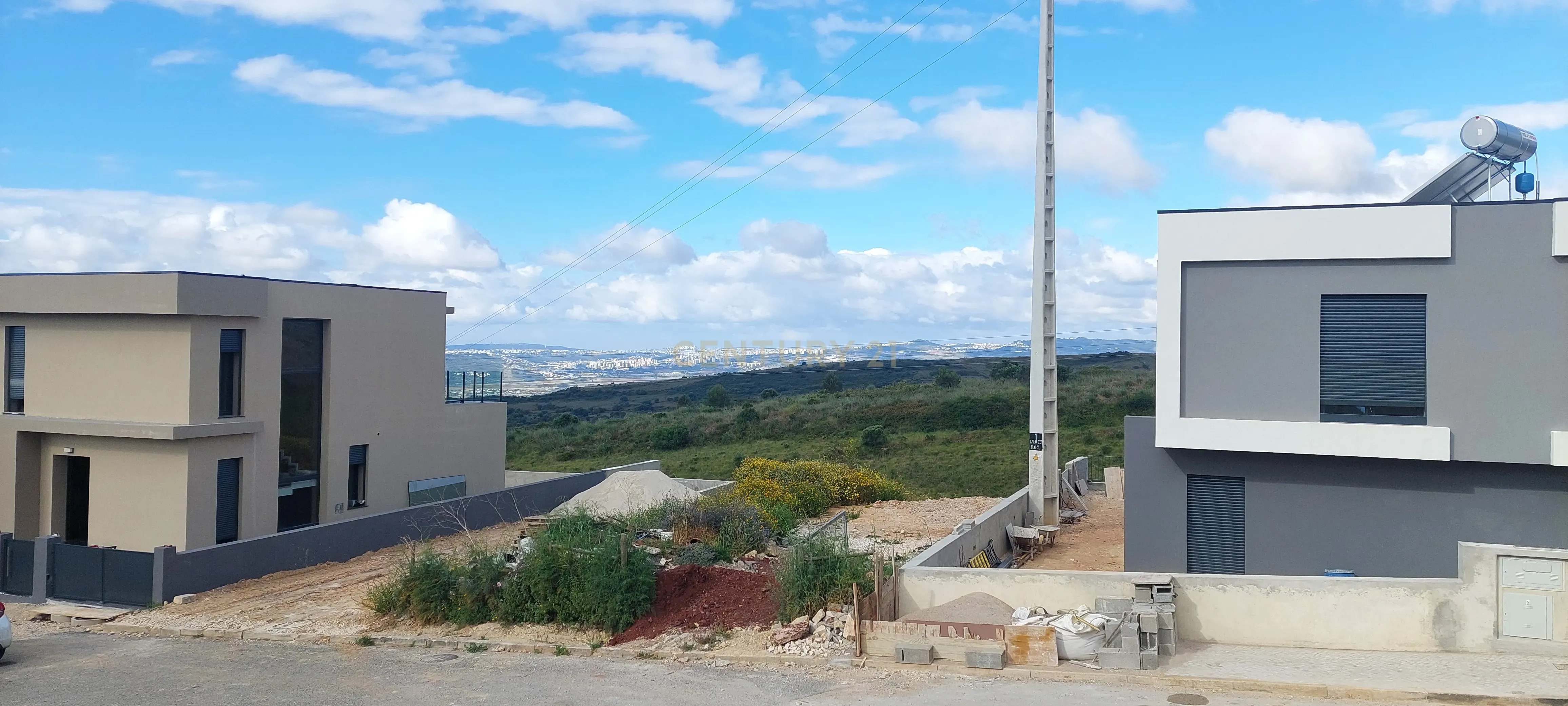 TERRENO PARA CONSTRUÇÃO - FONTE SANTA, VIALONGA - Image 1