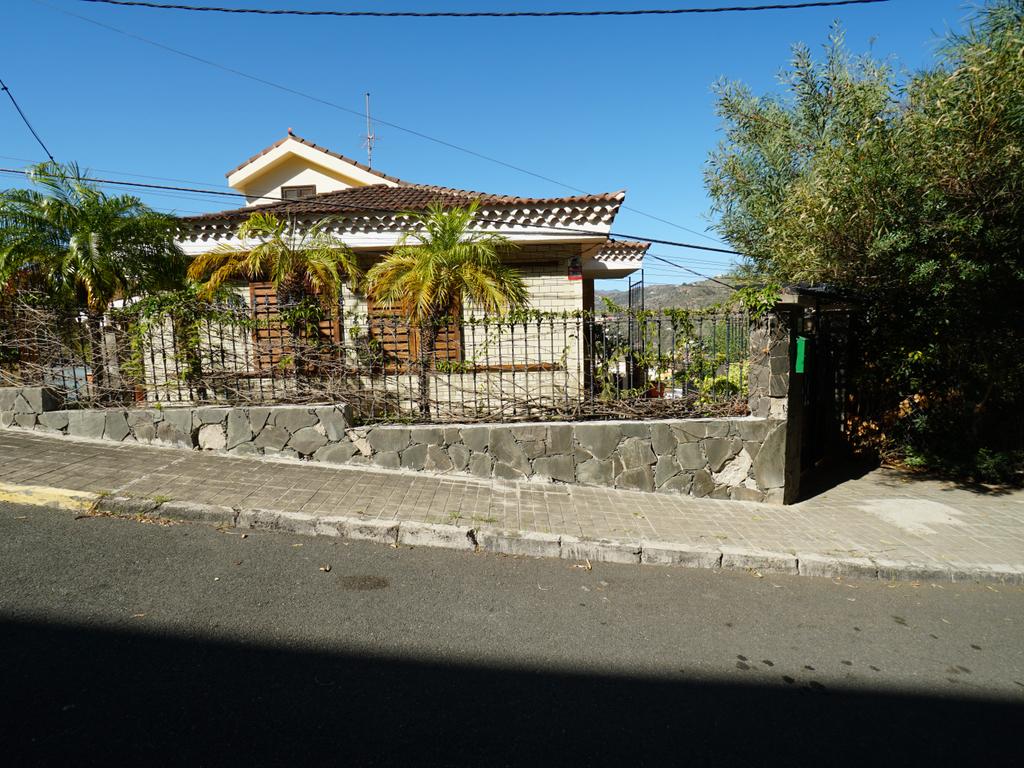 undefined - Image 1