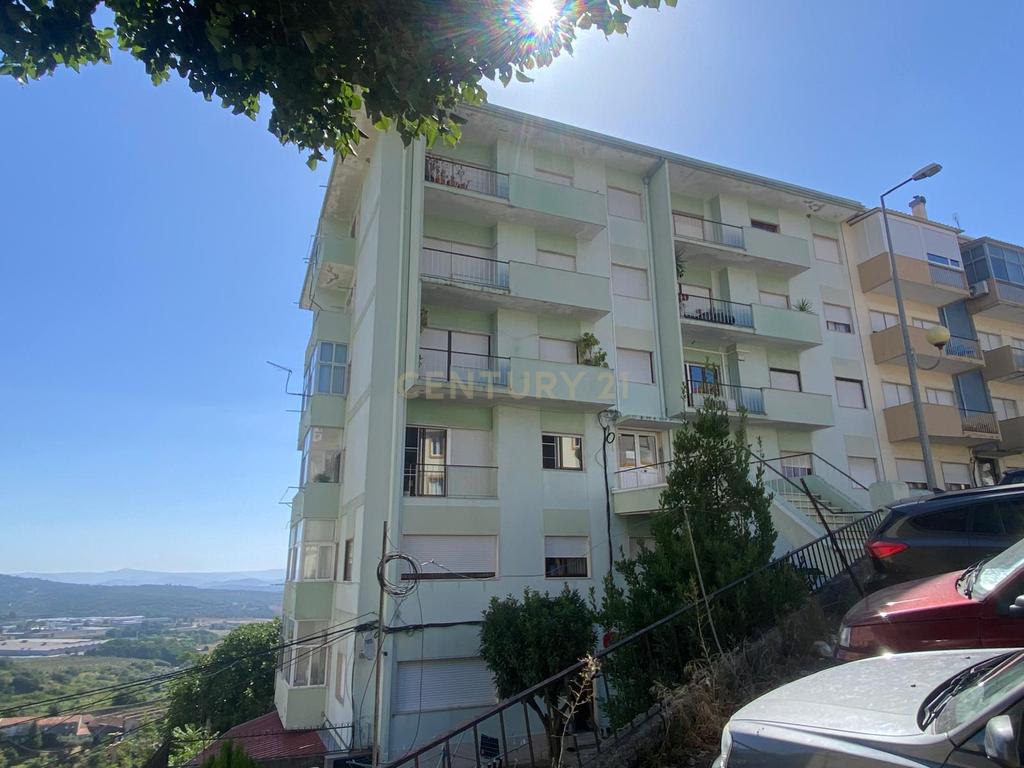 Excelente Apartamento T2 na Covilhã - Image 2