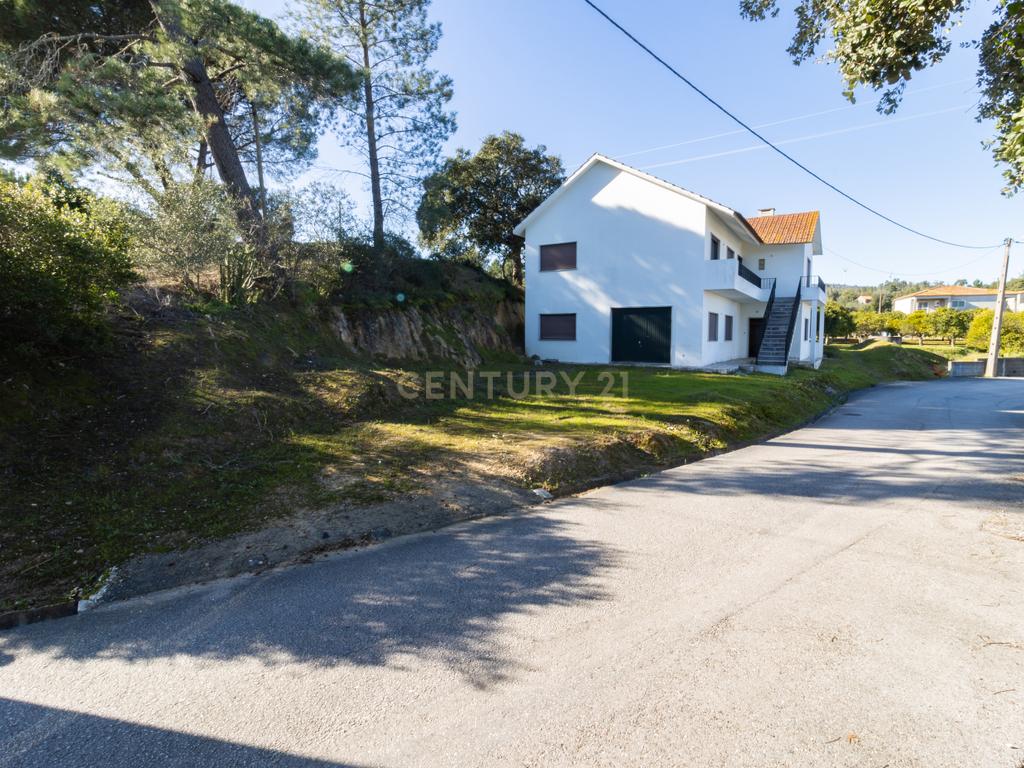 Moradia T4 à venda, Chancelaria- Torres Novas - Image 19