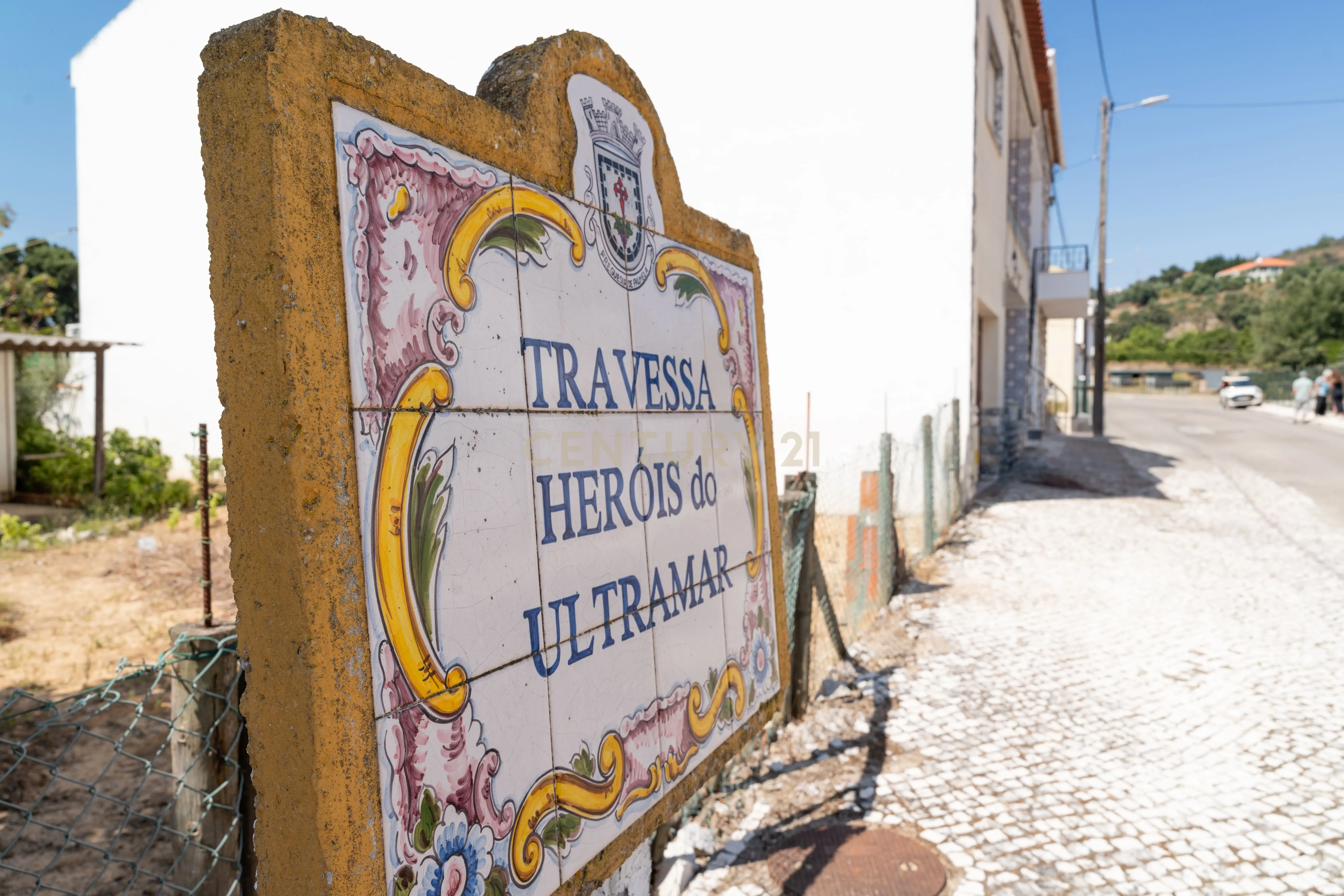 Lote Urbano com 127 m2 | Aires, Travessa Heróis do Ultramar - Image 2