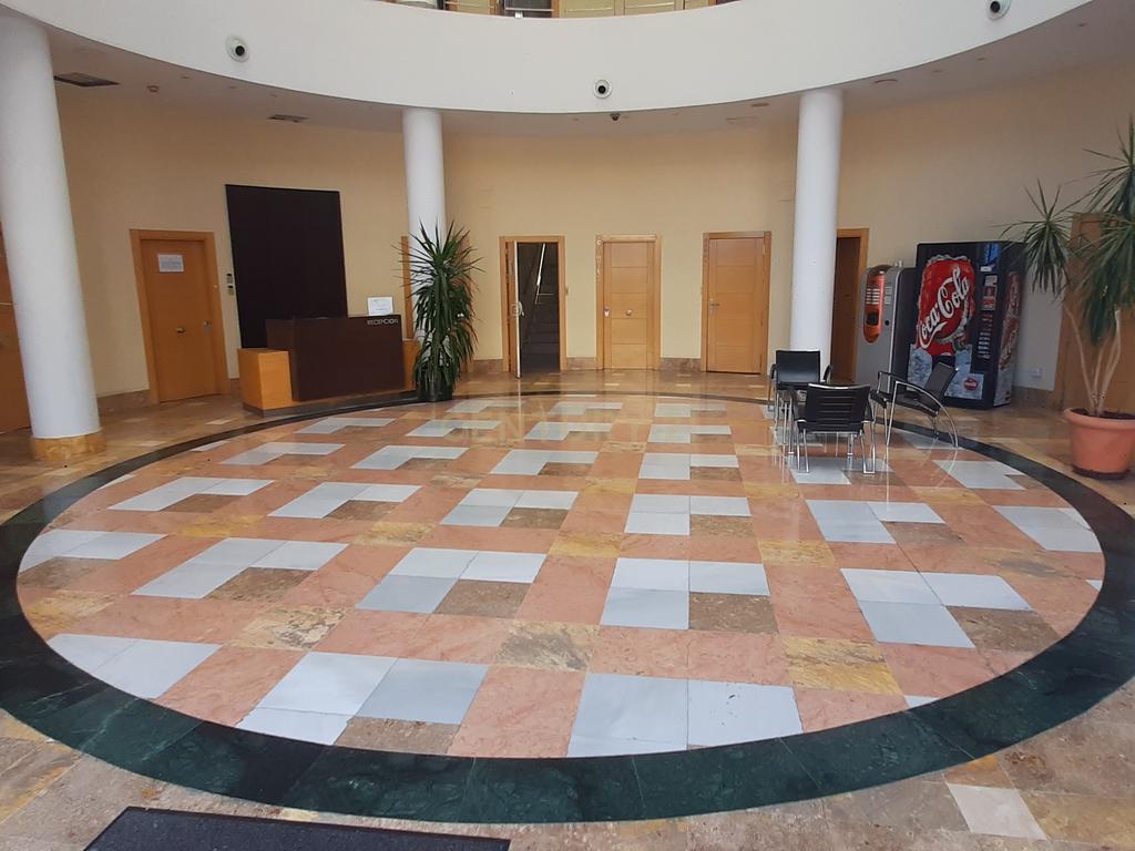 undefined - Image 3