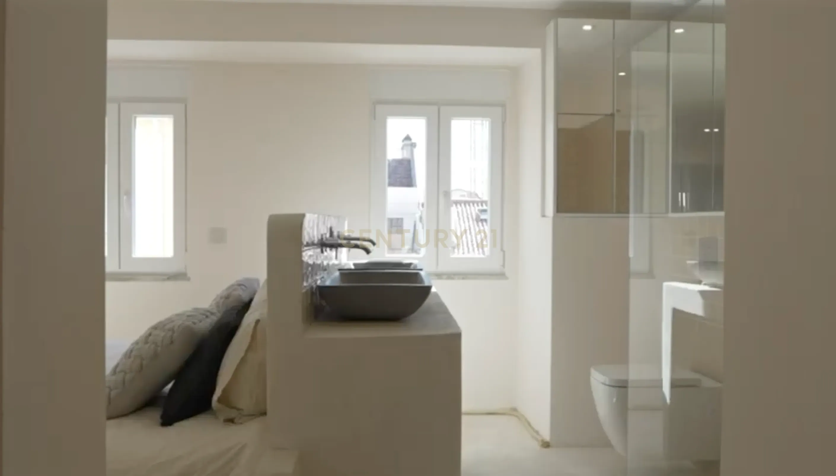 Apartamento T3 Duplex de luxo na Estrela, Lapa em Lisboa - Image 11