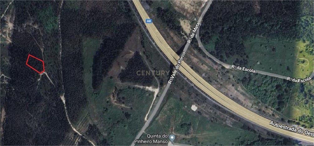 Terreno rústico de 1040 m2 à venda em Vale Porco- Leiria - Image 1