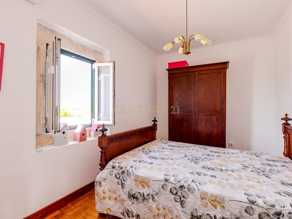 PROPRIEDADE DE CHARME JUNTO À GOLEGÃ - Image 18